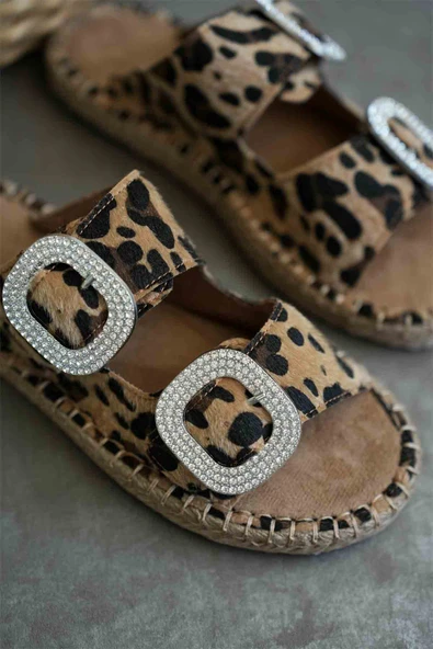 Tyna Süet Leopar Taşlı Kadın Terlik - 9