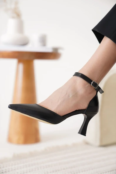 Clara Kadın Siyah Topuklu Ayakkabı - Resim 3