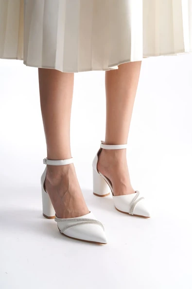 Pery Kadın Beyaz Topuklu Ayakkabı - Resim 3