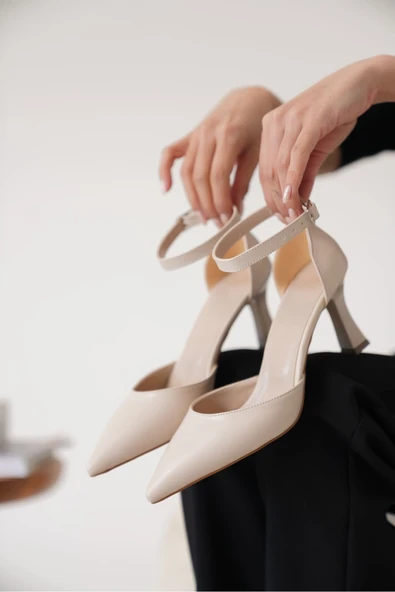 Clara Kadın Bej Topuklu Ayakkabı - Resim 4