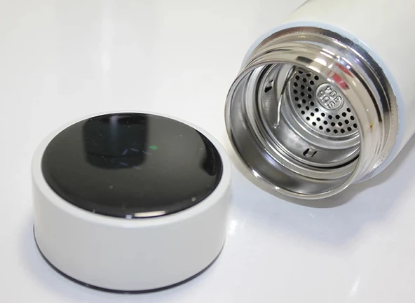 MDB Anime Baskılı Dijital Göstergeli Termos 500 ml Model 4 - Resim 2