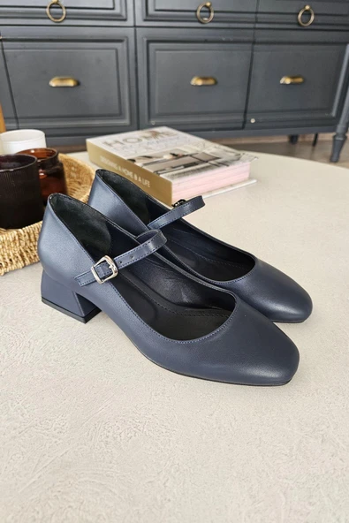 OPS 10 502 Topukla Kadın Kalın Topuklu Bilekden Tokalı Ayakkabı - Resim 11