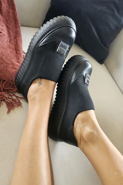 OPS 2000 Topukla Kadın Kalın Tabanlı Hakiki Deri Ayakkabı ürün görseli