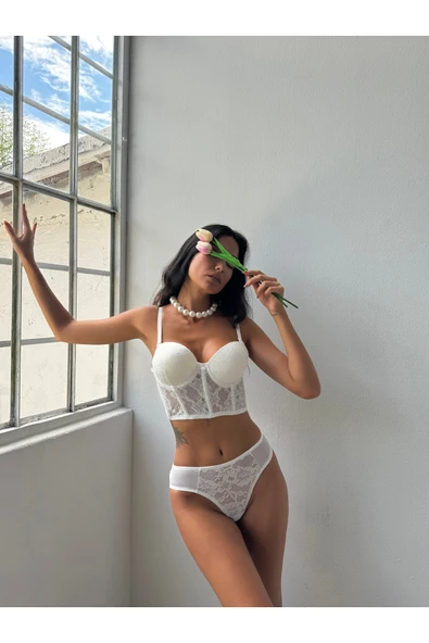 Sim Desenli Destekli Beyaz Büstiyer Takım – Şık ve Zarif - Resim 3