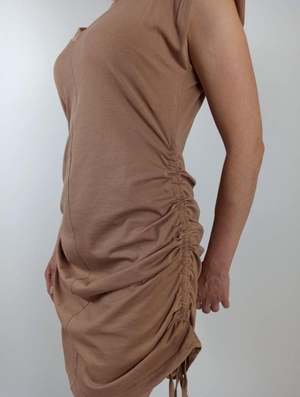 GO ON OUTFIT Kadın Kahverengi Vatkalı Yandan Ayarlanabilir  Büzgü V-Yaka Elbise GOON82 - 3