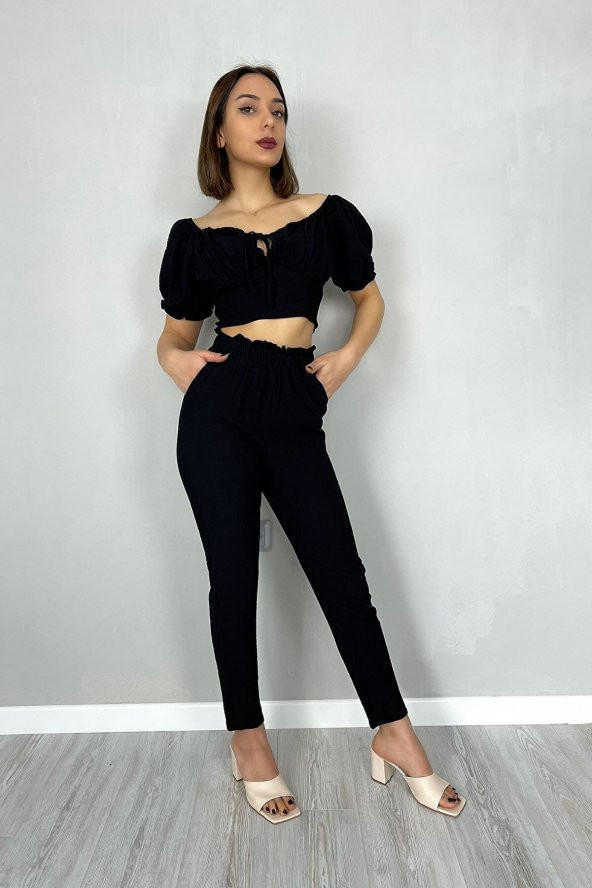 GO ON OUTFIT Kadın  Arka Gipeli Kayık Yaka Crop Üst Ve Beli Büzgülü Pantolon Siyah Takım GOON77 - 3