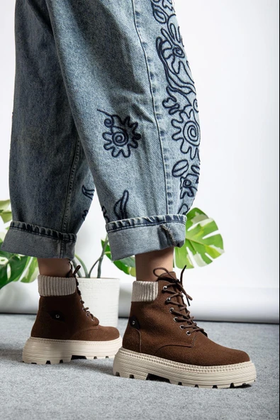 ET-ZNN-Kahve Süet Bağcıklı Yüksek Taban Kadın Bot - Resim 3