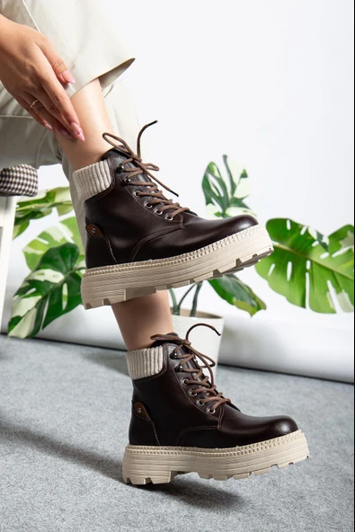 ET-ZNN-Cilt Kahve Bağcıklı Yüksek Taban Kadın Bot - Resim 2