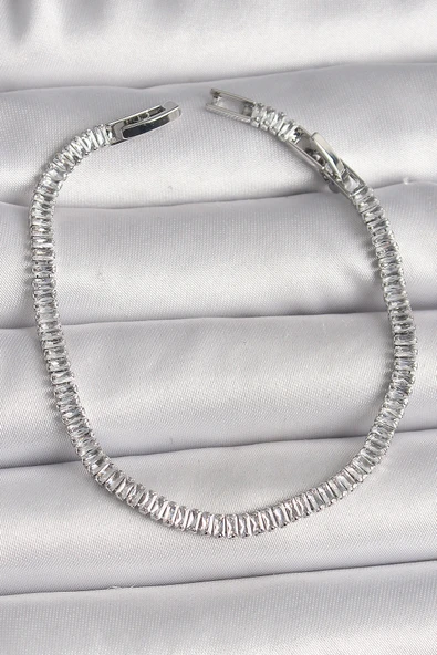 Pirinç Gümüş Renk Zirkon Taşlı Su Yolu Model Kadın Bileklik ürün görseli