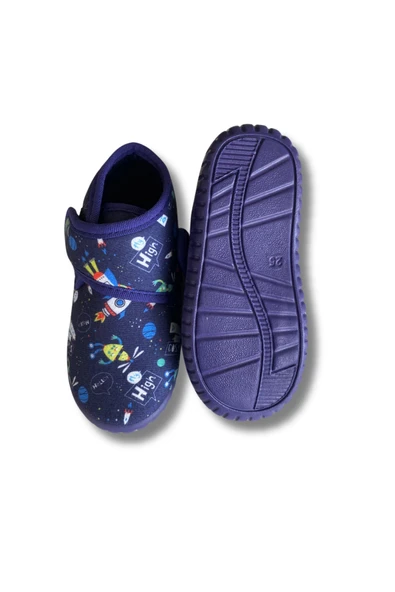 Soylu Yumuşak Nakışlı Gezegenli Erkek Çocuk Pandufu - 5