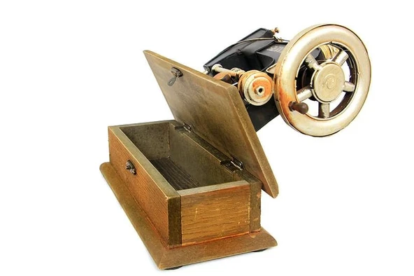 Dekoratif Metal Dikiş Makinesi Kutulu Biblo Hediyelik - Resim 2