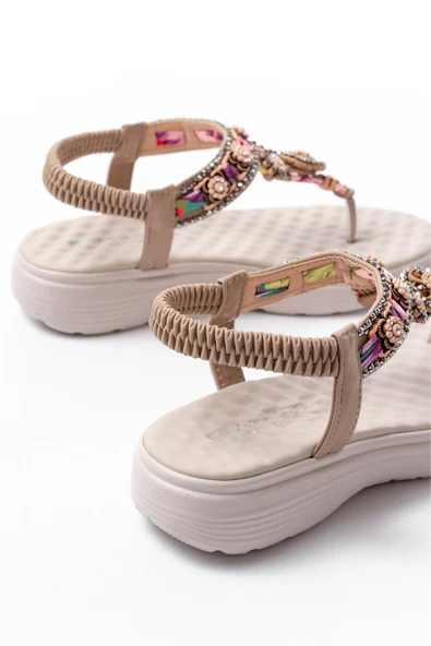 DM-609 Bej Taşlı Arka Lastikli Parmak Arası Kadın Sandalet - Resim 5