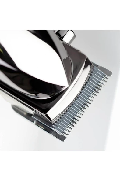Babyliss E996E Super X Metal 10 Başlıklı Lityum Saç Kesme Makinesi - 5