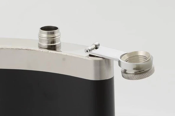 Paslanmaz Çelik Deri Kaplama 9 Oz Matara ürün görseli