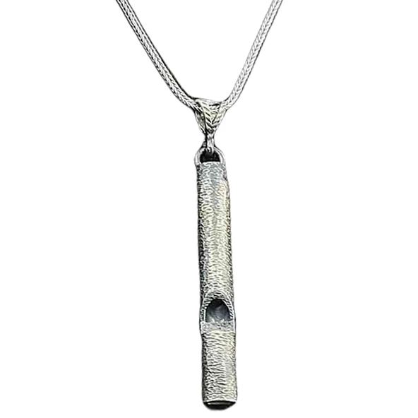 ​Gümüş Oksitli Deprem Düdüğü Kolye ürün görseli 1