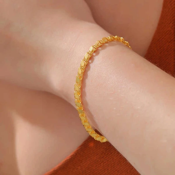 925 Ayar Gümüş Gold Pullu Zincir Kadın Bileklik - Resim 5