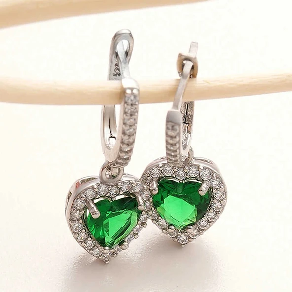 Gümüş Yeşil Taşlı Kalpli Kadın Küpe ürün görseli 1