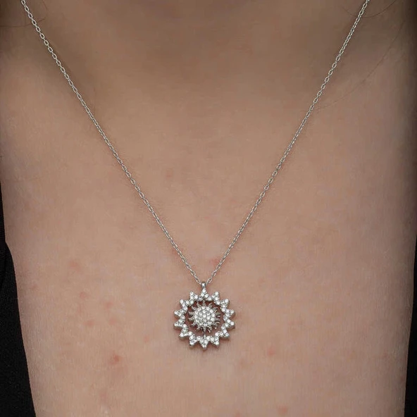 Gümüş Güneş Kadın Kolye - Resim 5