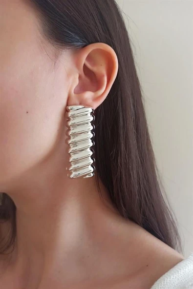 Kadın Özel Tasarım 6 cm Tırtıklı Model Küpe zyna004 ürün görseli