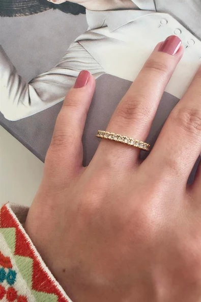 Kadın Vip Seri Tam Tur Zirkon Taşlı Numaralı Yüzük ürün görseli