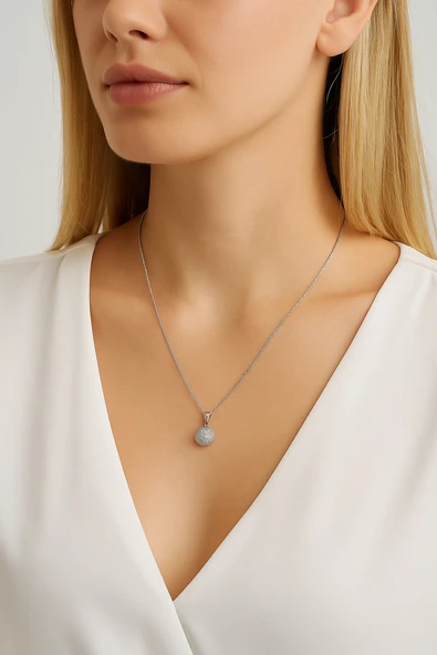 Kadın Yuvarlak Zirkon Taşlı Kolye  Minimal & Şık Tasarım ürün görseli