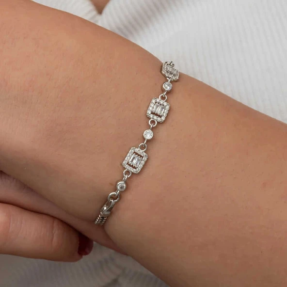 Gümüş Üçlü Baget Taşlı Kadın Bileklik - Resim 5