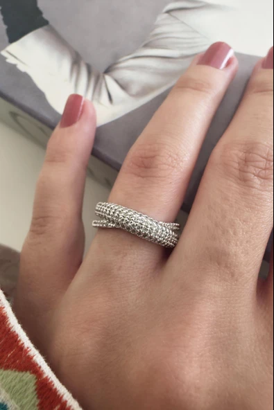 Kadın Vip Seri Zirkon Taşlı Numarasız Ayarlanabilir Yüzük ürün görseli