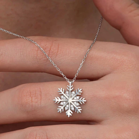 Gümüş Kar Tanesi Kadın Kolye - Resim 2