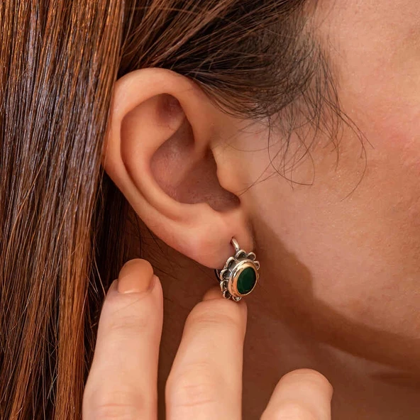 Gümüş Yeşil Çiçek Desenli Otantik Kadın Küpe - Resim 4