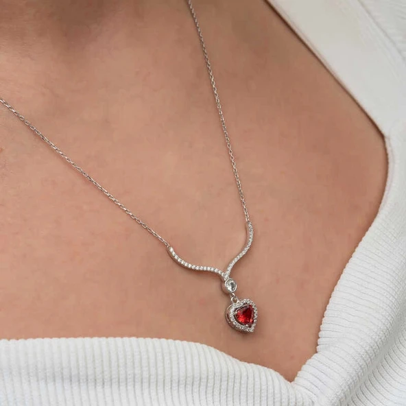 Gümüş Kırmızı Zirkon Taşlı Kalp Kadın Kolye - Resim 4