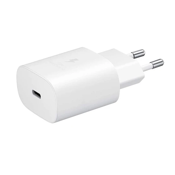 FitPlus FP-TA800N 25W Type-C Çıkışlı Şarj Adaptörü Beyaz - 1