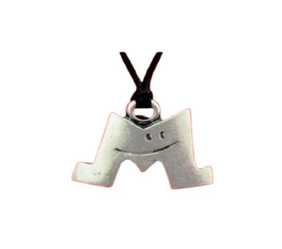 M Harfi Kolye ürün görseli