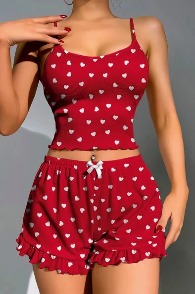MDB MdbShop Pamuklu Kırmızı Üstüne Beyaz Kalp Desen Fitilli Askılı Şortlu Pijama Takımı ürün görseli 1