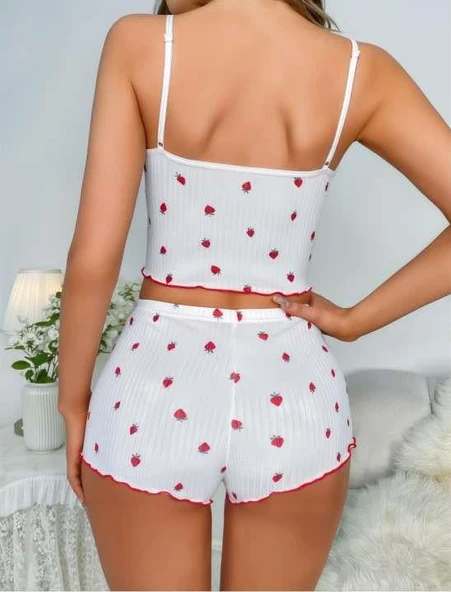 MDB MdbShop Beyaz Çilek Desenli Askılı Şortlu Pijama Takımı - 2