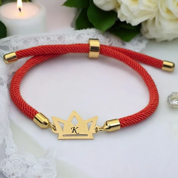 14 Ayar Altın Plakalı Harfe Özel Turuncu Örgü İpli Taç Motifli Hediye Bileklik-501 ürün görseli