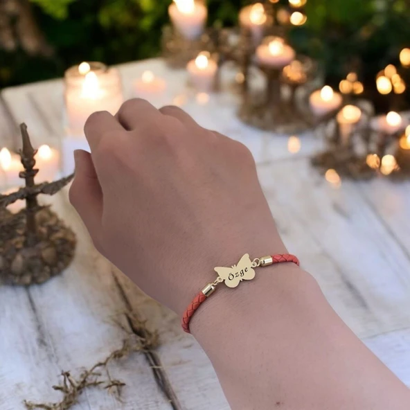 14 Ayar Altın Plakalı İsme Özel Kelebek Figürlü Doğal Turuncu Derili Hediye Bileklik-502 - Resim 2