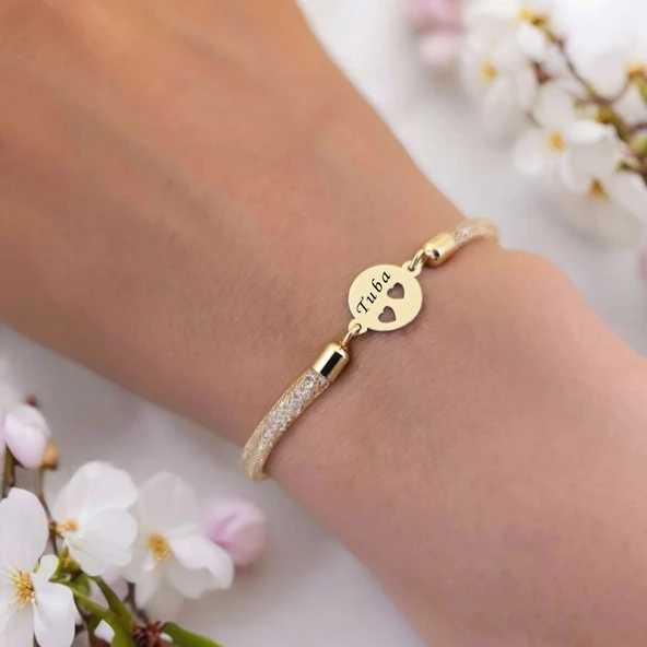 14 Ayar Altın Plakalı İsme Özel Kalp Detaylı Oval Motifli Hasır Kordonlu Hediye Bileklik-508 - Resim 3