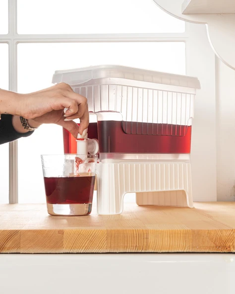 Beyaz Buzdolabı İçi Musluklu Ayaklı Su -Limonata - İçecek Sebili Piknik Bidonu 4 LT - Resim 3