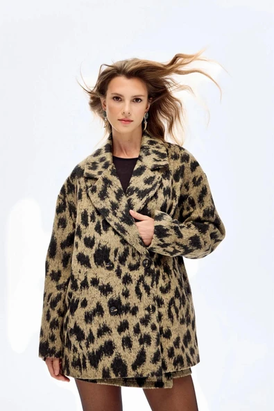 Quzu Leopar Desenli Kadın Kaban - 2