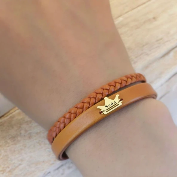 14 Ayar Altın Plakalı İsme Özel Taç Figürlü Doğal Kahverengi Derili Hediye Bileklik-511 - Resim 3