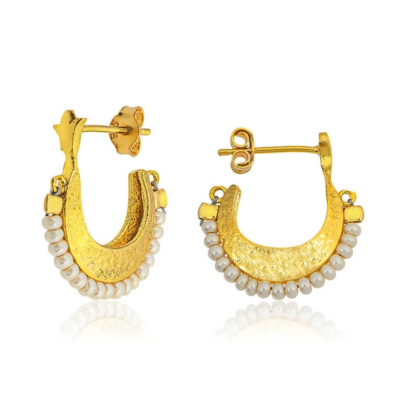 ​Gümüş Beyaz Taşlı Bohem Çivili Küpe ürün görseli