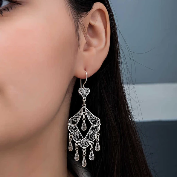 Gümüş Telkari Sallantılı Kadın Küpe - Resim 3