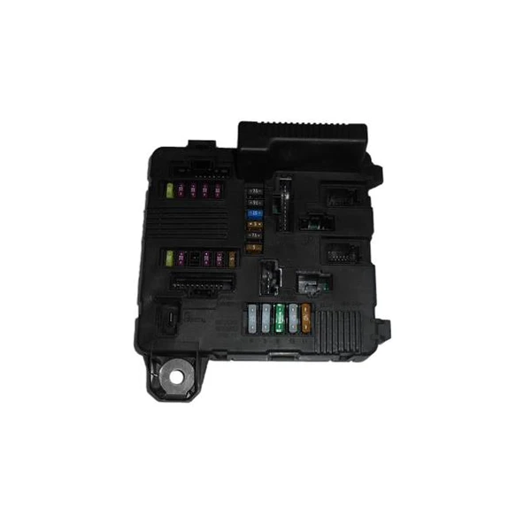 ROLE SİGORTA KUTUSU RENAULT MEGANE II 8200306033 ürün görseli