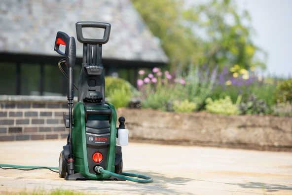 BOSCH Universal Aquatak 135 Oto Yıkama Makinası 135 Bar - 5