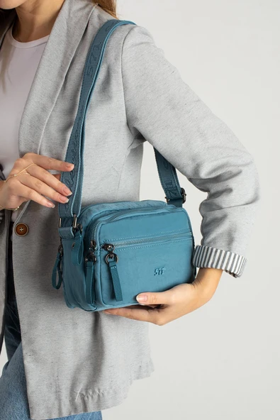 Yumuşak Dokulu Ultra Hafif, Esnek ve Su Geçirmez Polyamid Kumaş Omuz Çantası Mavi Model: (571-13-14E) ürün görseli 1