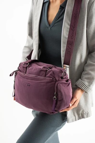 Yumuşak Dokulu Ultra Hafif, Esnek ve Su Geçirmez Polyamid Kumaş Omuz ve Kol Çantası Mor Model: (571-13-14G) - Resim 3