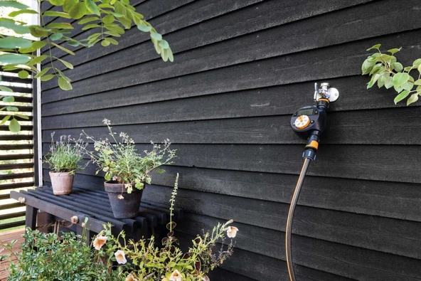 FISKARS Tek Çıkışlı Sulama Sayacı-Zamanlayıcısı (1054791) - 2