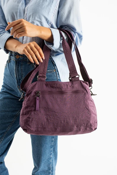 Yumuşak Dokulu Ultra Hafif, Esnek ve Su Geçirmez Polyamid Kumaş Omuz ve Kol Çantası Mor Model: (571-13-14F) - Resim 3