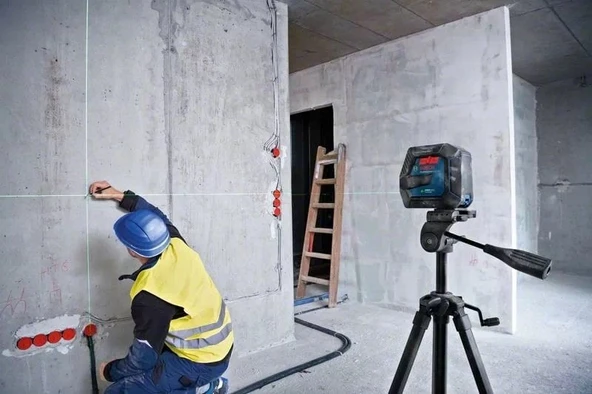 BOSCH GLL 2-15 G Çapraz Çizgili Yeşil Lazer Terazi (0601063W00) - 4
