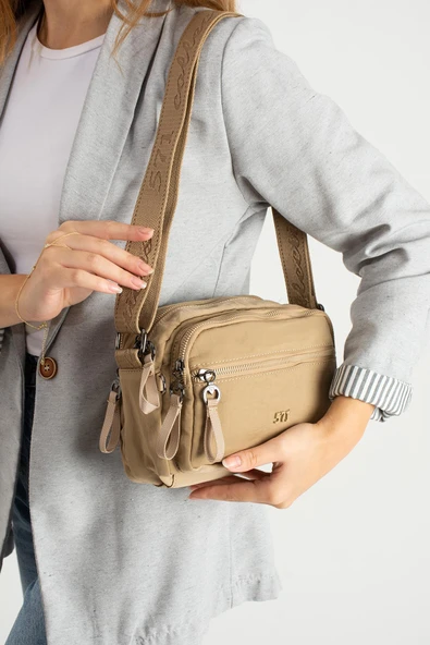 Yumuşak Dokulu Ultra Hafif, Esnek ve Su Geçirmez Polyamid Kumaş Omuz Çantası Vizon Model: (571-13-14E) ürün görseli 1